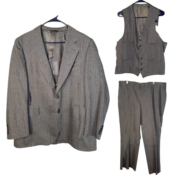 Nordstrom Mens 44R Pinstripe Wool 3 Piece Suit Jacket 40x31 Pants Vest Gray EUC! - Picture 1 of 15